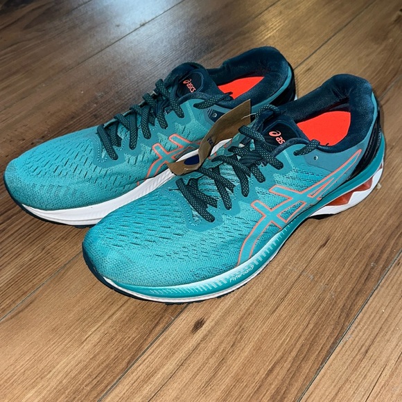 NWT DISCONTINUED GEL-KAYANO 27’s - Picture 2 of 8